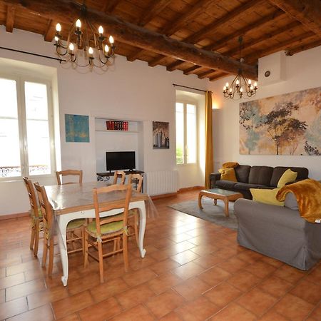 Maison Le Neuf Tarascona Esterno foto