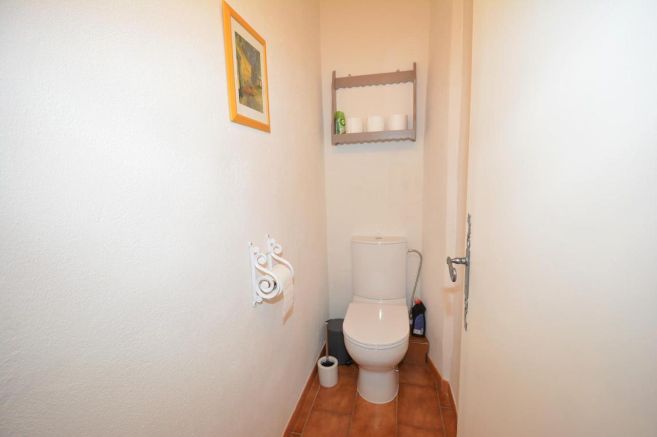 Maison Le Neuf Tarascona Esterno foto