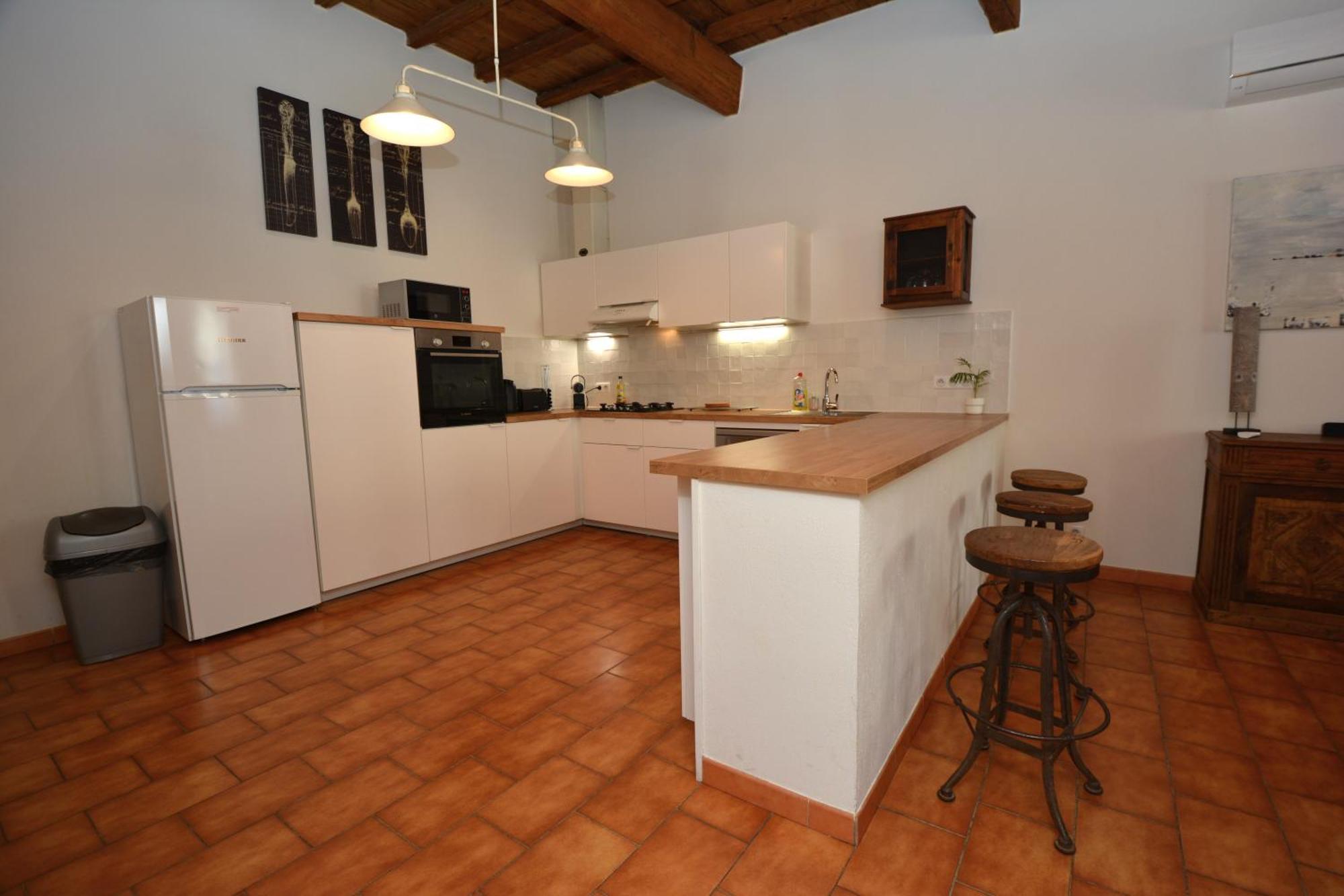 Maison Le Neuf Tarascona Esterno foto